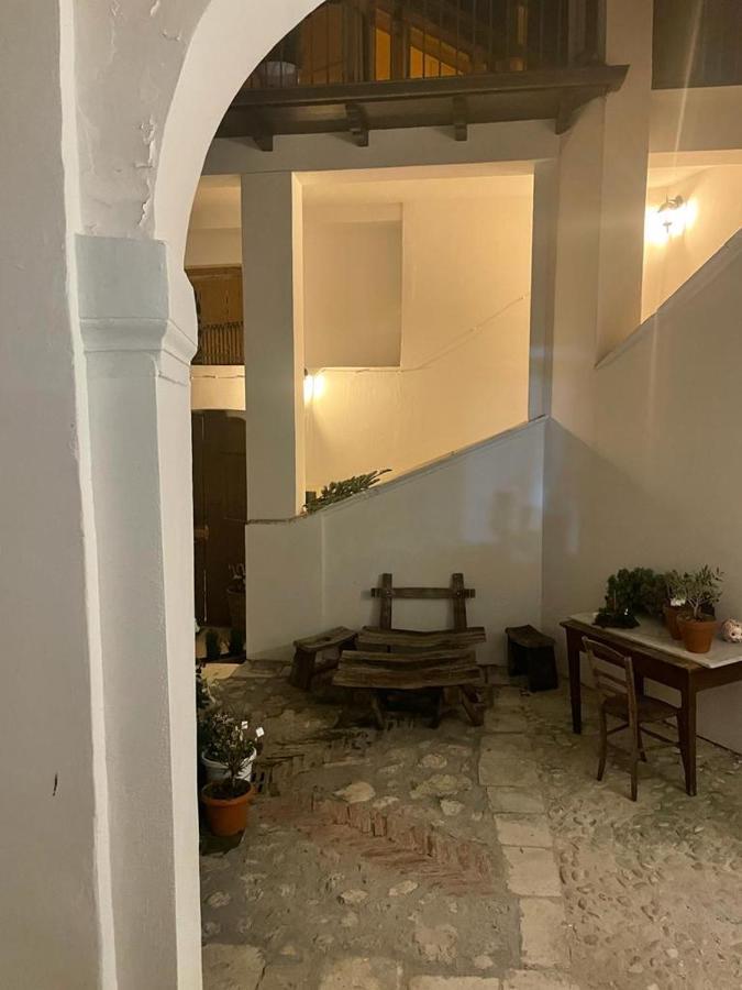 Piazzetta Del Forno Appartamento Асерджи Екстериор снимка