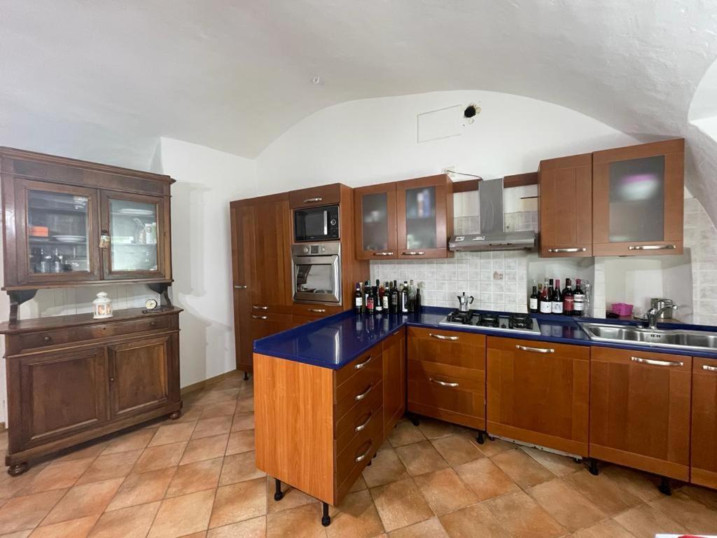 Piazzetta Del Forno Appartamento Асерджи Екстериор снимка
